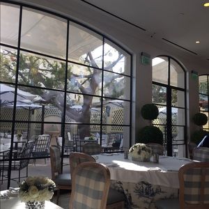 Meet your Posher, Yoojin